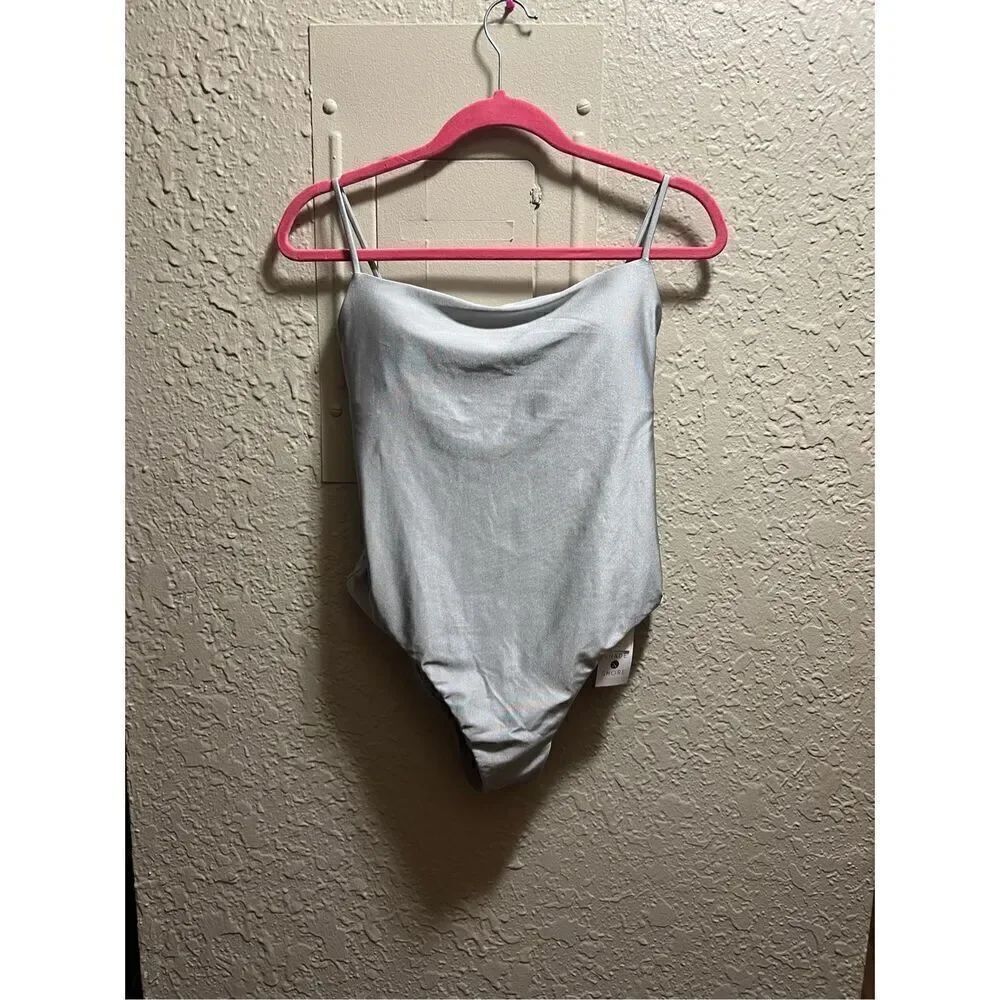 Shade & Shore Silver High Leg Cheeky One Piece Swimsuit Woman’s Medium NEW